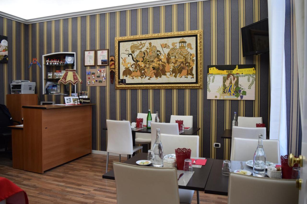 Le Stanze Del Console Acomodação com café da manhã Gravina in Puglia Exterior foto